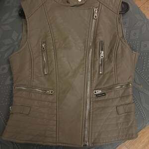 Members Only Vest Sz M